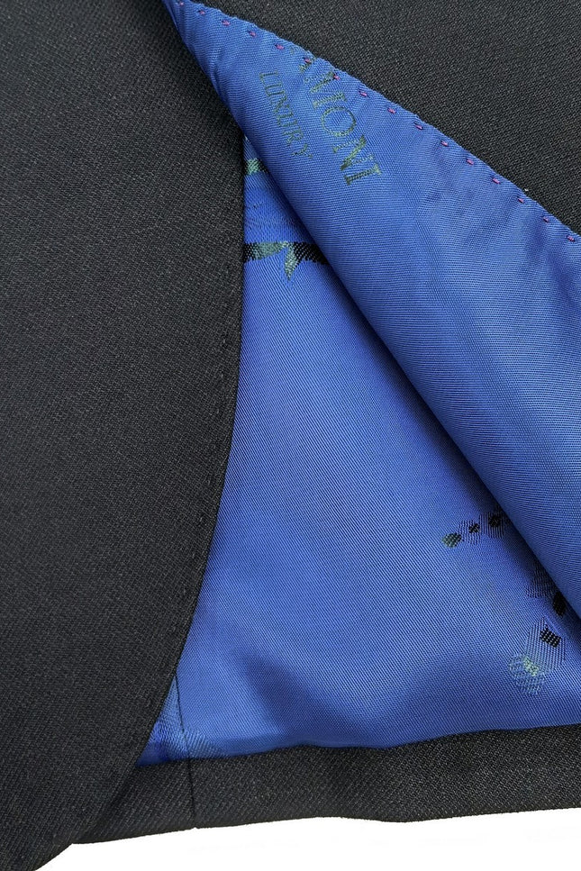 Black PAMONI slim fit suit with two buttons, tailored for a sleek, modern look, shown on a mannequin.