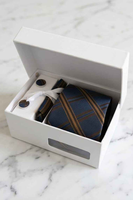 The "Regal Plaid" Tie & Cufflink Set